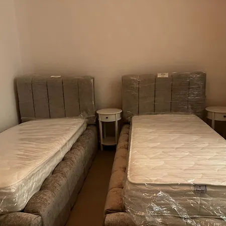 Lady Sunshine B&b- Center Apartment